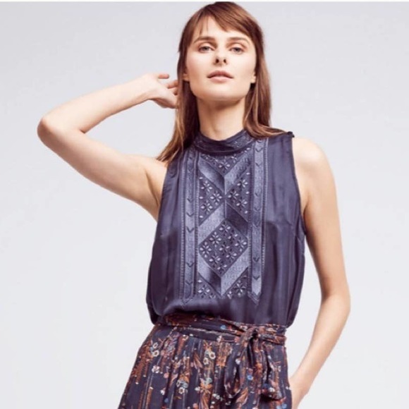 Anthropologie Tops - Anthropologie Les Siennes Ilaria Top Size M Navy Blue Embroidered
